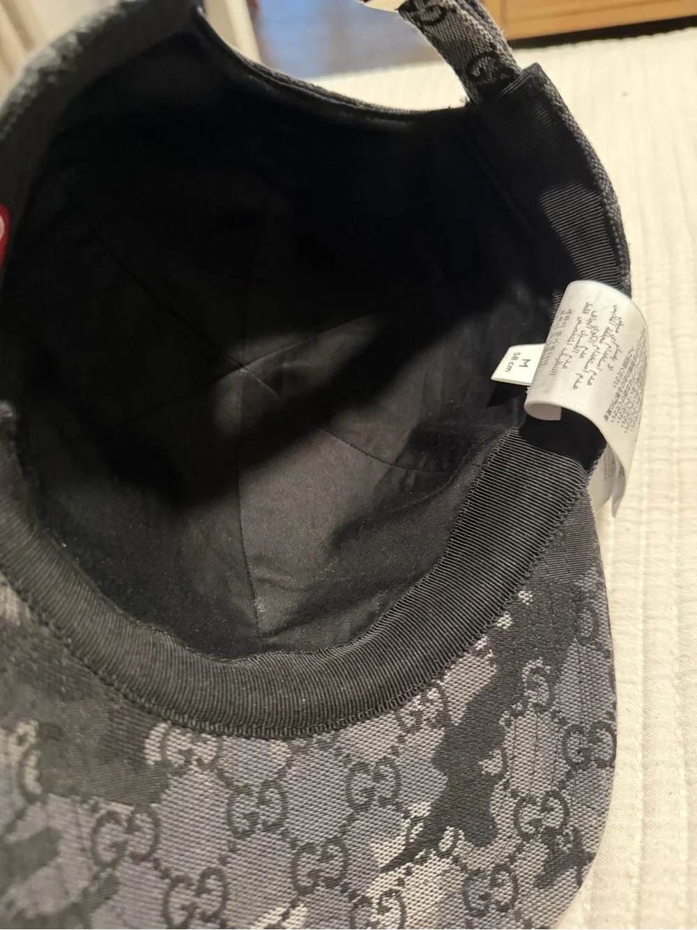 Gucci GG marbled canvas baseball hat size medium authentic